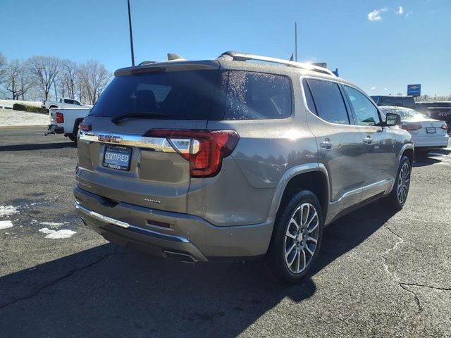 2022 GMC Acadia Denali