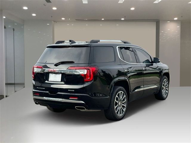 2022 GMC Acadia Denali