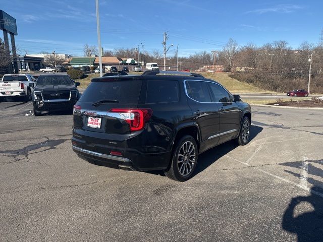 2022 GMC Acadia Denali