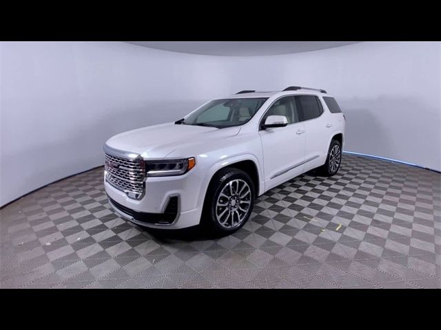 2022 GMC Acadia Denali