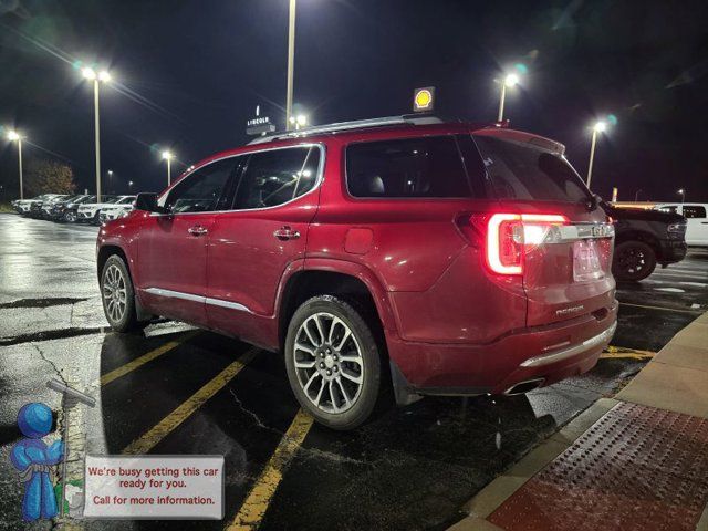 2022 GMC Acadia Denali