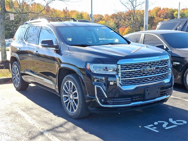 2022 GMC Acadia Denali