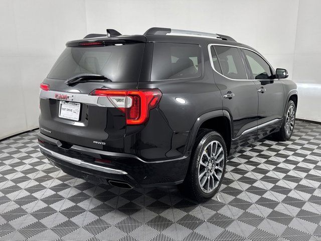 2022 GMC Acadia Denali