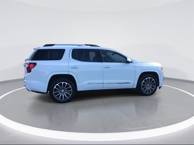 2022 GMC Acadia Denali