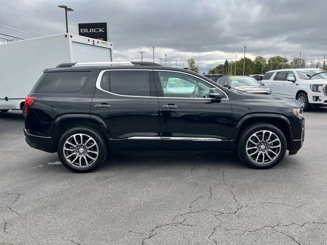 2022 GMC Acadia Denali