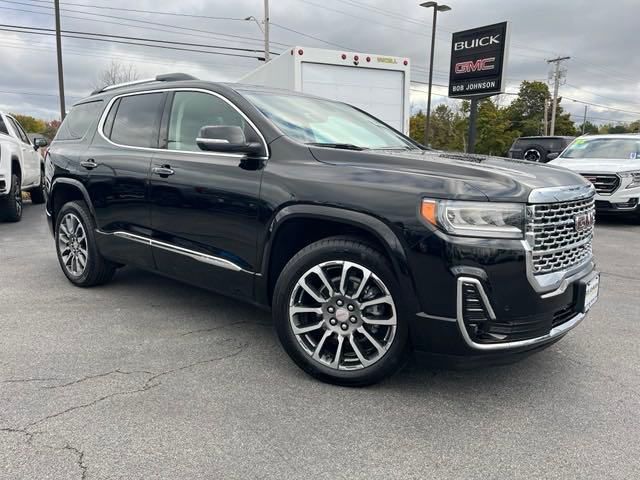 2022 GMC Acadia Denali