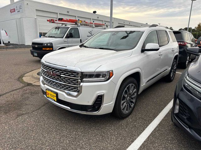 2022 GMC Acadia Denali