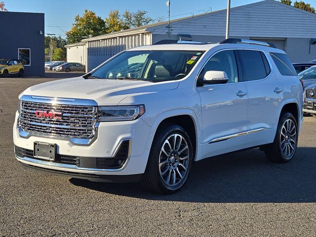 2022 GMC Acadia Denali