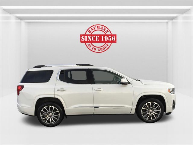 2022 GMC Acadia Denali