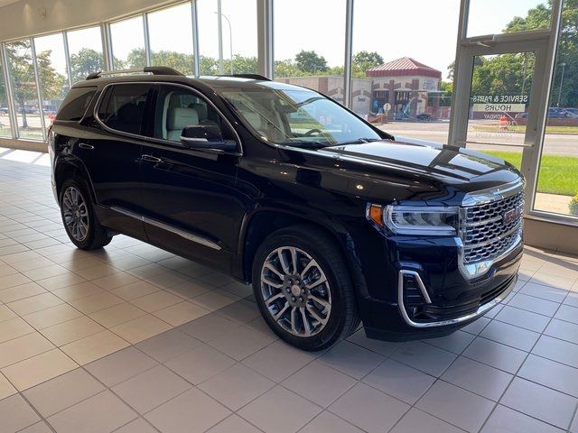 2022 GMC Acadia Denali