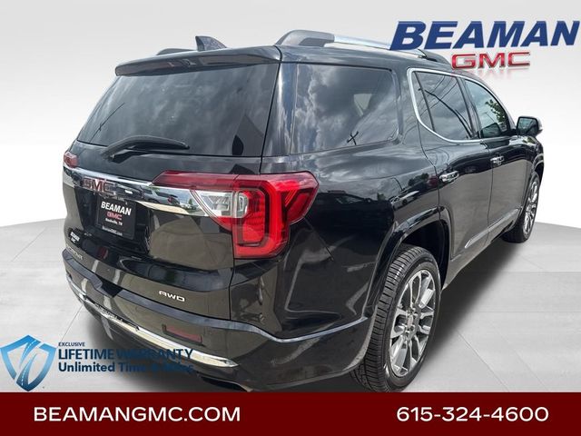 2022 GMC Acadia Denali