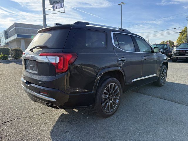 2022 GMC Acadia Denali