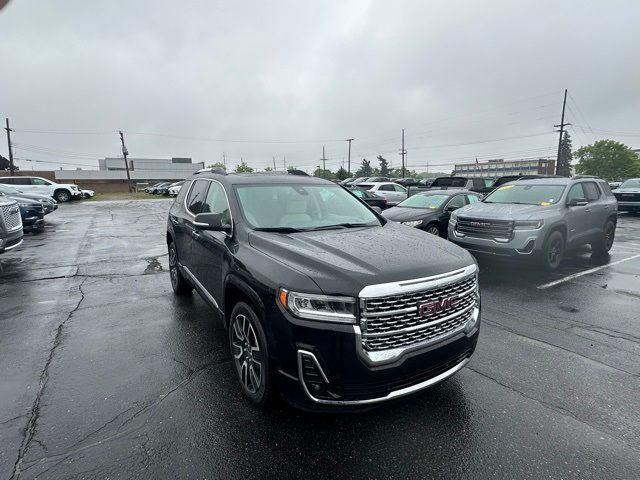 2022 GMC Acadia Denali