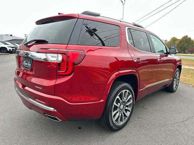 2022 GMC Acadia Denali