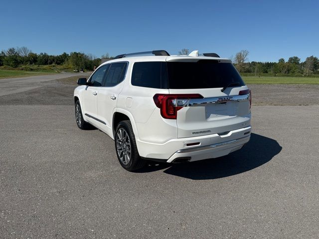 2022 GMC Acadia Denali