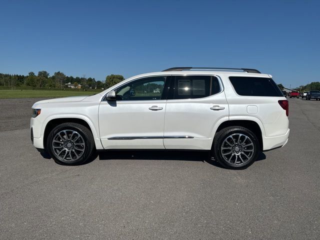 2022 GMC Acadia Denali