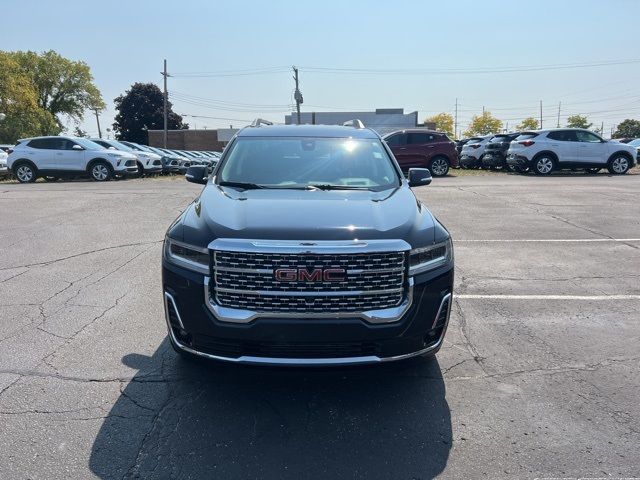 2022 GMC Acadia Denali