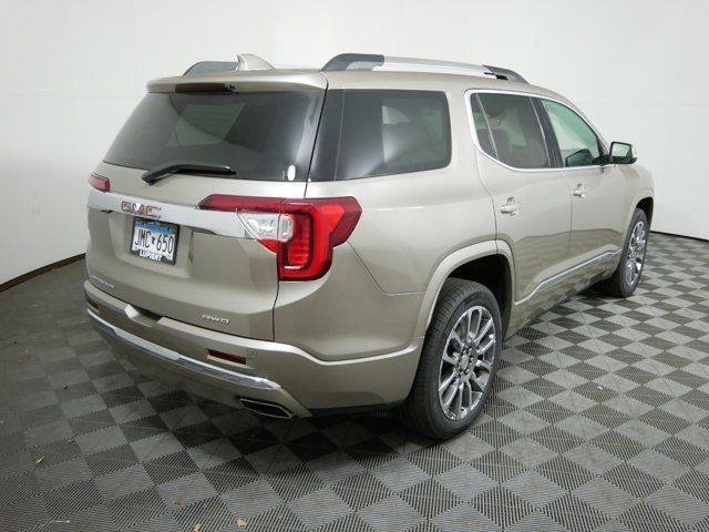 2022 GMC Acadia Denali