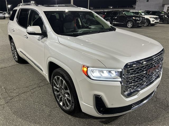 2022 GMC Acadia Denali