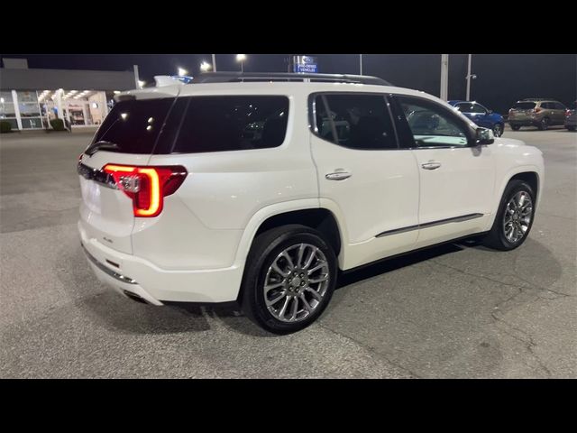 2022 GMC Acadia Denali