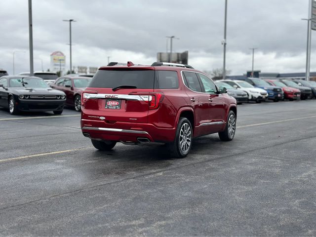 2022 GMC Acadia Denali