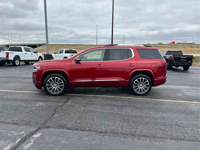 2022 GMC Acadia Denali