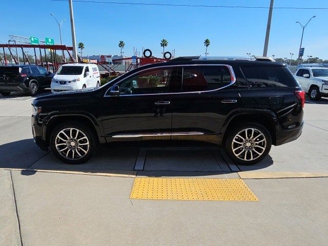 2022 GMC Acadia Denali