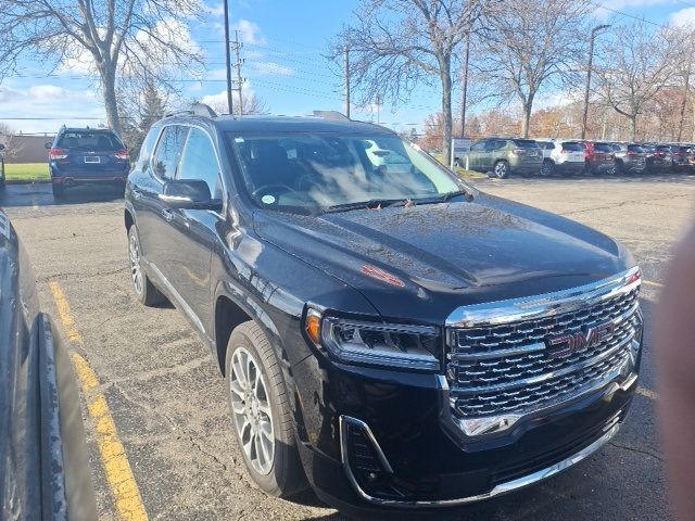 2022 GMC Acadia Denali