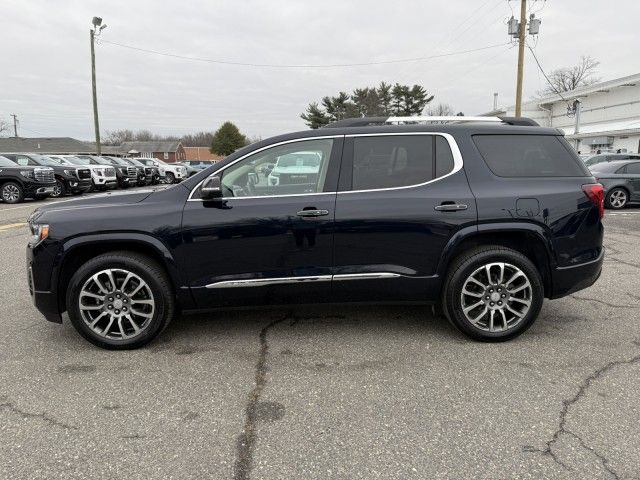 2022 GMC Acadia Denali