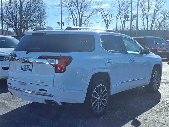 2022 GMC Acadia Denali