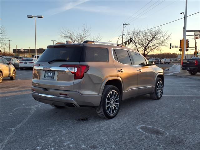 2022 GMC Acadia Denali