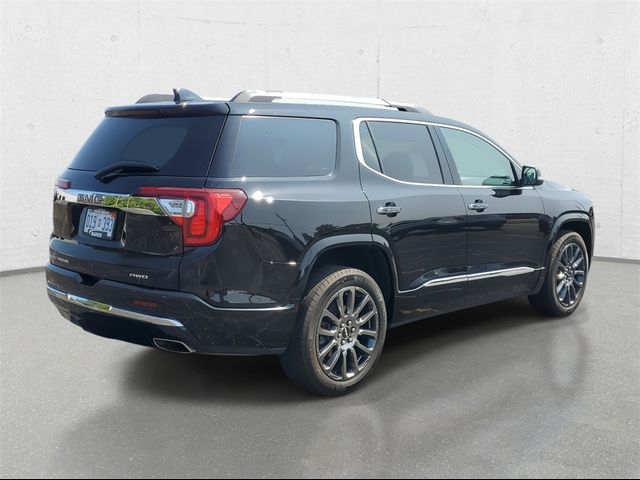 2022 GMC Acadia Denali