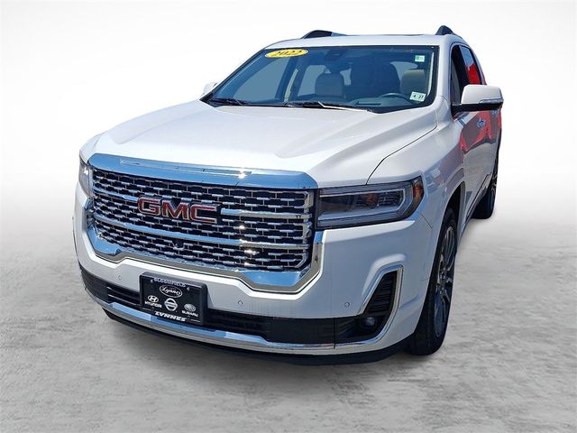 2022 GMC Acadia Denali