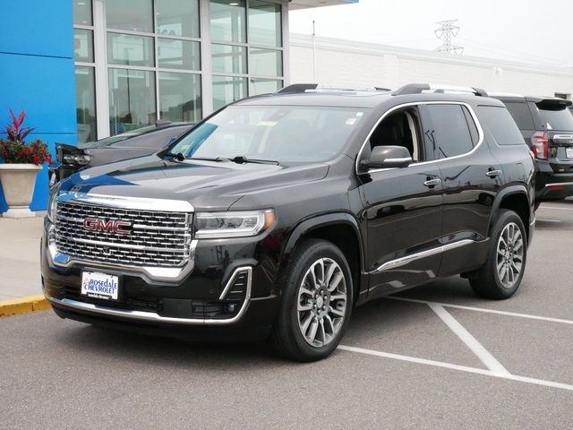 2022 GMC Acadia Denali