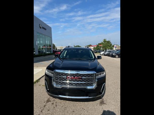 2022 GMC Acadia Denali