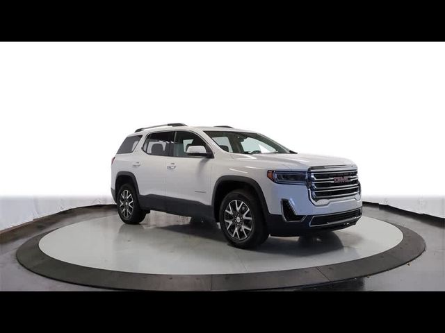 2022 GMC Acadia SLE