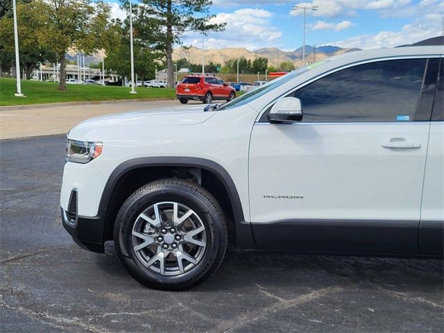 2022 GMC Acadia SLE