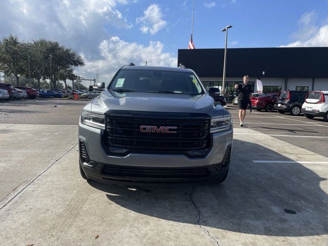 2022 GMC Acadia SLT