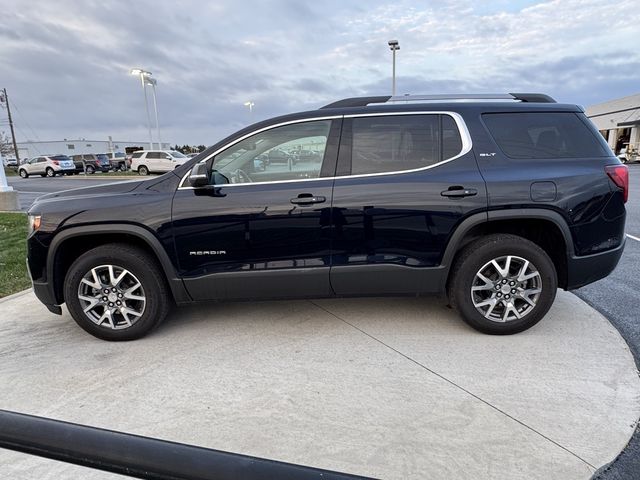 2022 GMC Acadia SLT