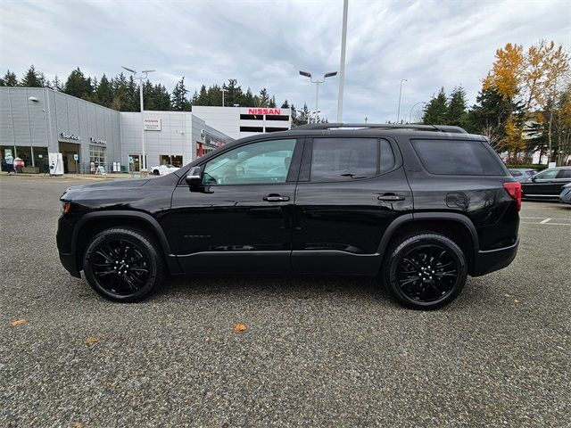 2022 GMC Acadia SLT