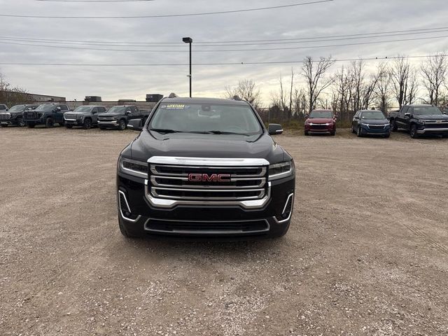 2022 GMC Acadia SLT