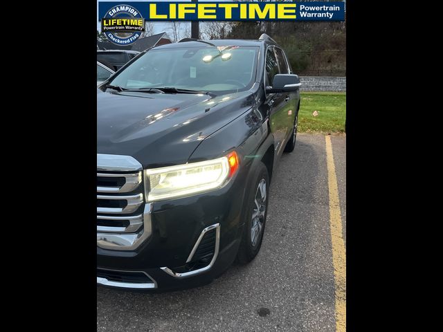 2022 GMC Acadia SLT