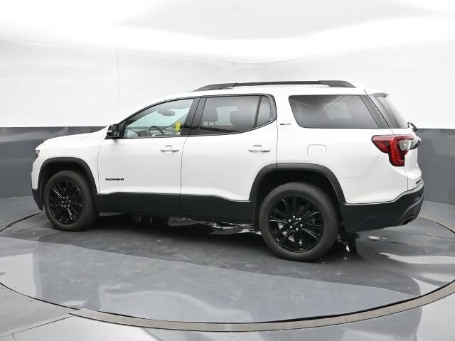 2022 GMC Acadia SLT