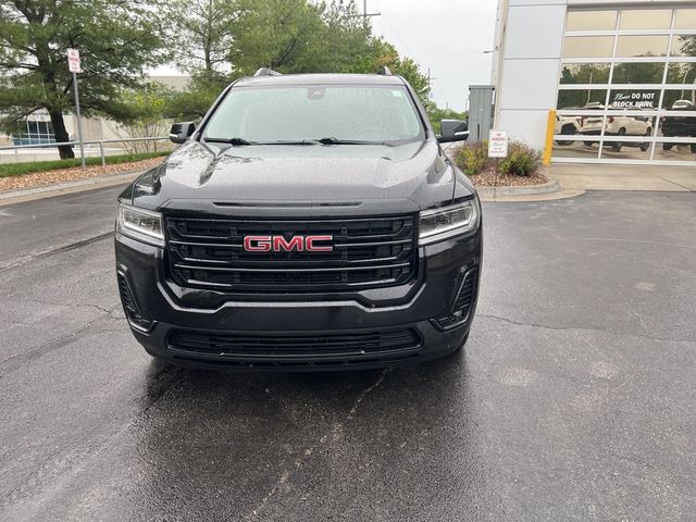 2022 GMC Acadia SLT