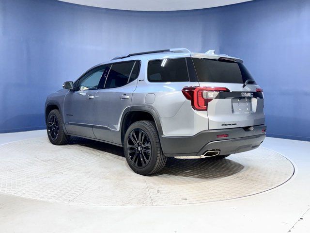 2022 GMC Acadia SLT