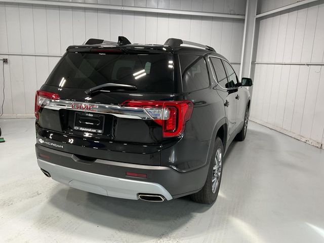 2022 GMC Acadia SLT