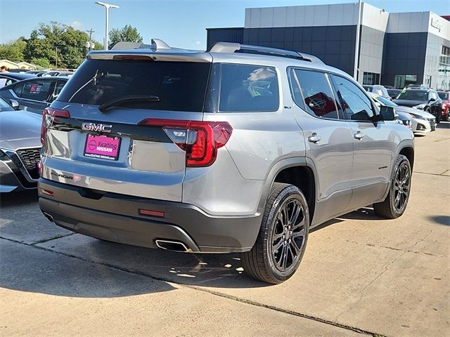 2022 GMC Acadia SLT