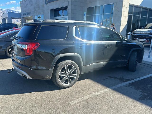 2022 GMC Acadia SLT