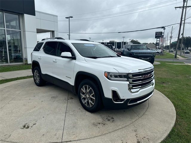 2022 GMC Acadia SLT