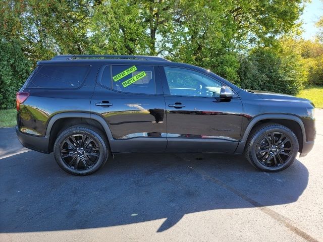 2022 GMC Acadia SLT